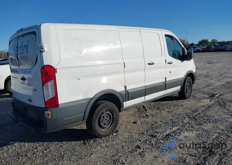 2016 Ford Transit-250 z USA, uszkodzony, nr VIN 1FTYR1ZMXGKA24406